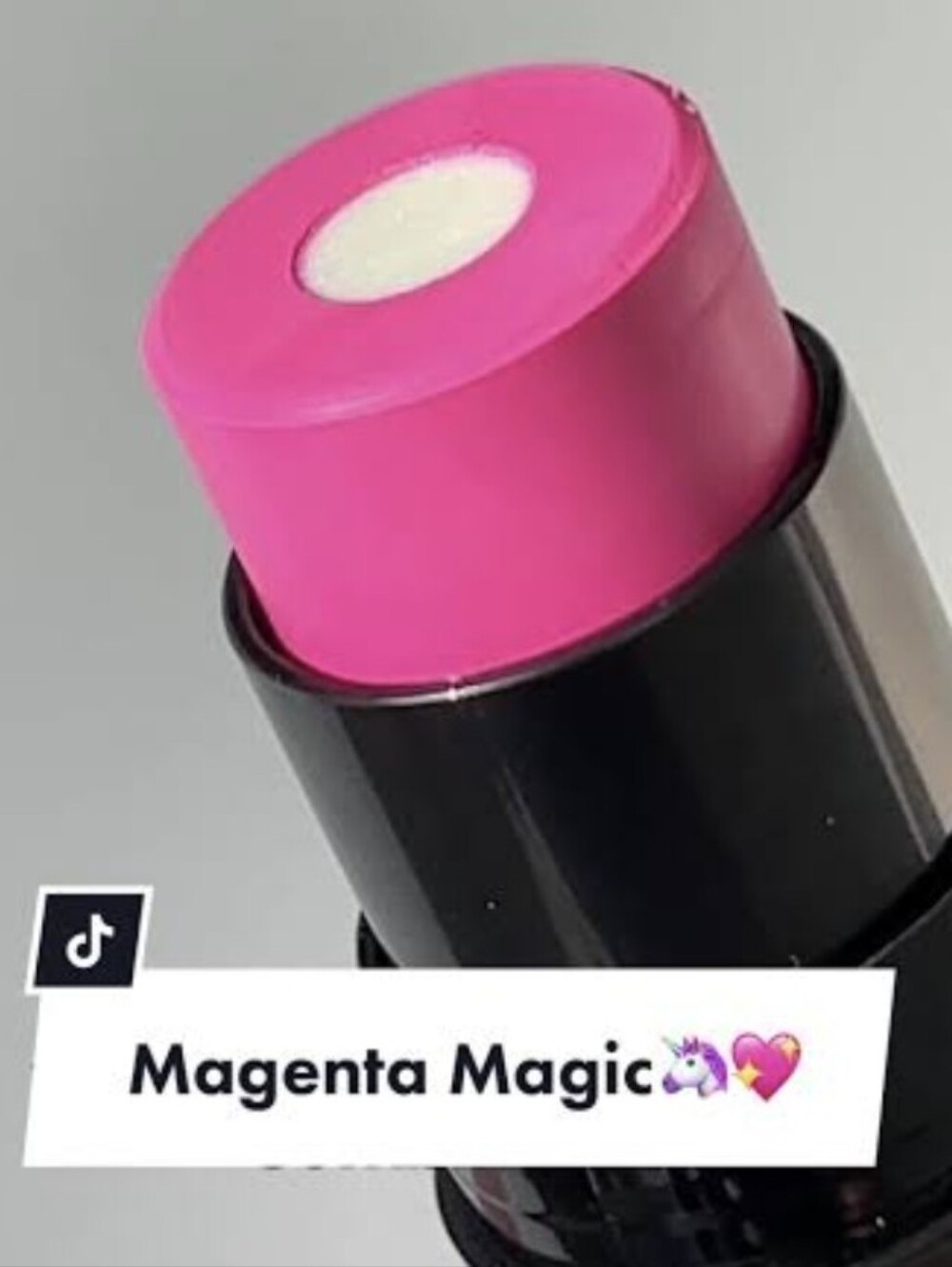 🧚‍♀️MAGENTA MAGIC Nudestix Nudies Matte & Glow Core NWT